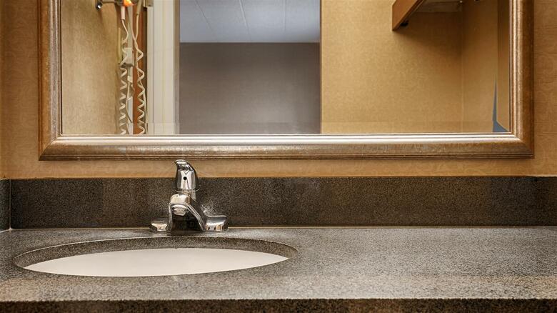 Hotel Best Western Woodhaven Inn