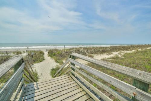 West Ashley Avenue 0420 - Sandy Bottoms Home
