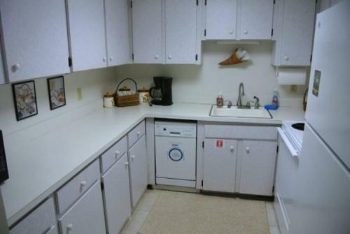Gulf Breeze - One Bedroom Cottage