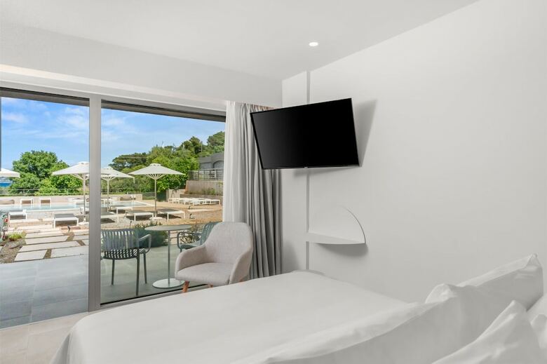 Hotel Radisson Resort Plaza Skiathos