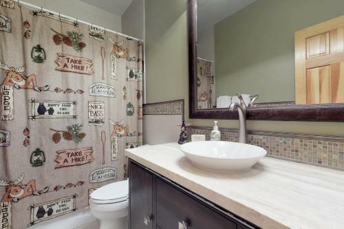 Water Dance Lakeside