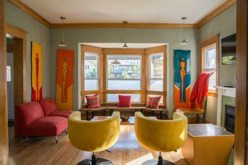 Honeycomb Hostel