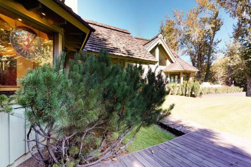 Georginia Mountain Retreat
