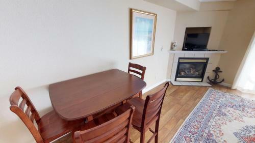 Apartamento Waters Edge Condo 111