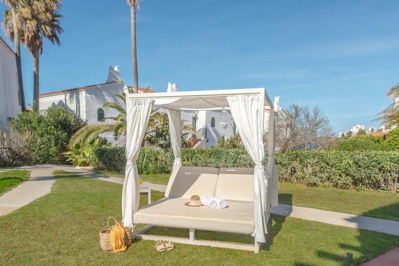 Aparthotel Fergus Club Carema Splash