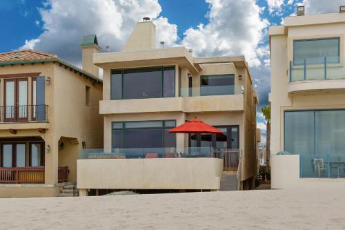 1417m - 1290467 Magnificent Mediterranean Home