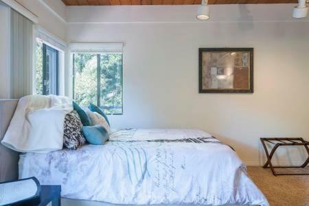 Villa Breathtaking Harbor Views-spacious Luxury!