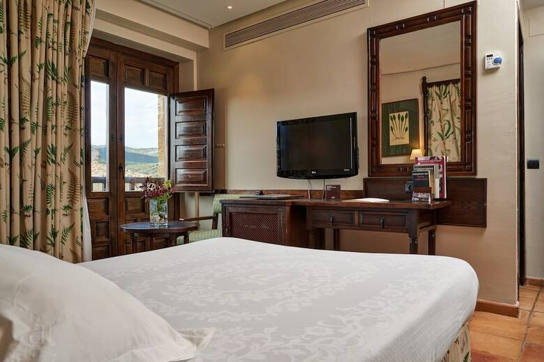 Hotel Parador De Sos Del Rey Cat�lico