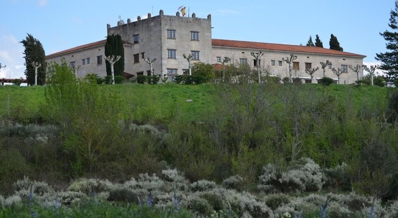 Hotel Parador De Ver�n