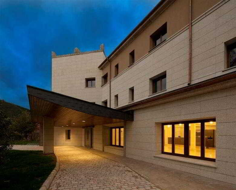 Hotel Parador de Villafranca Del Bierzo