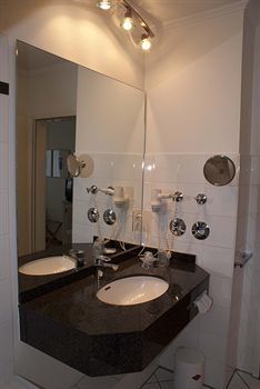Entr�e Gro� Borstel Garni Hotel