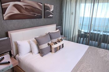 Hotel Oceans Mooloolaba