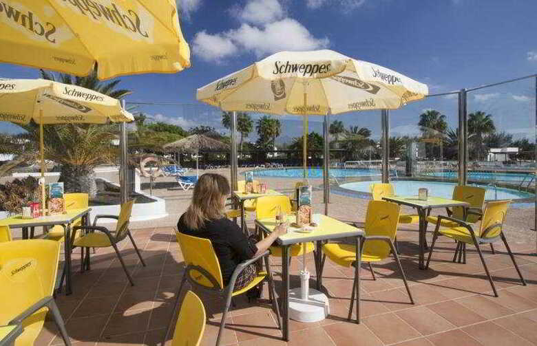 Apartamentos Playa Limones