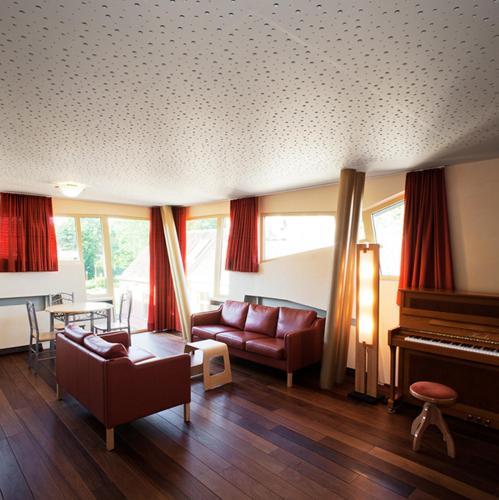 Quatre Mains Serviced Apartments
