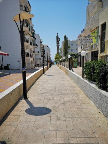 Lovely One Bed Apartment Near The Beach