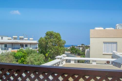 Eleni's Two Bedroom Kapparis Apartment