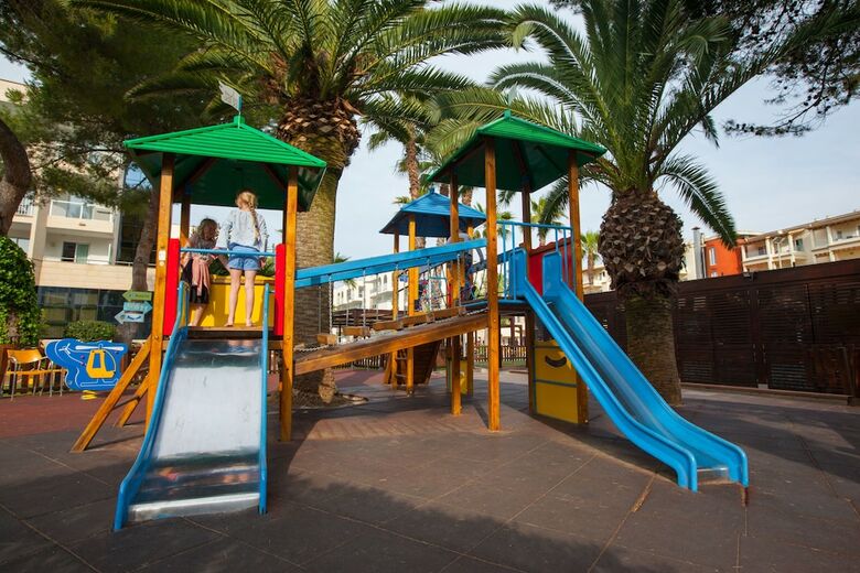 Aparthotel Alcudia Pins