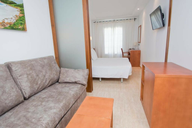 Hotel Jeni & Restaurant