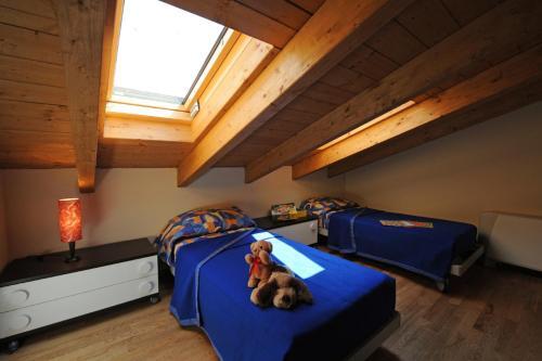 Argegno Apartment Sleeps 8 Pool T421314