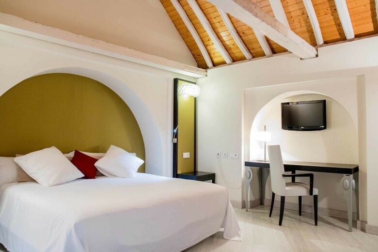 Hotel Palacio De Ariz�n