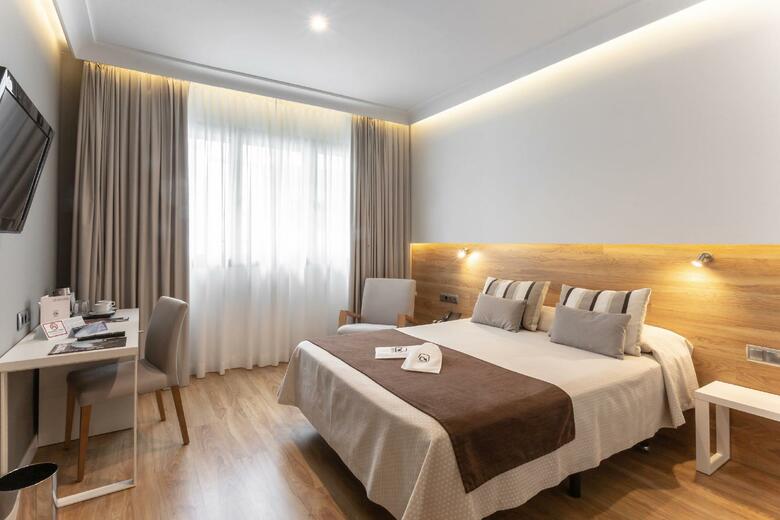 Hotel Monte Carmelo Sevilla