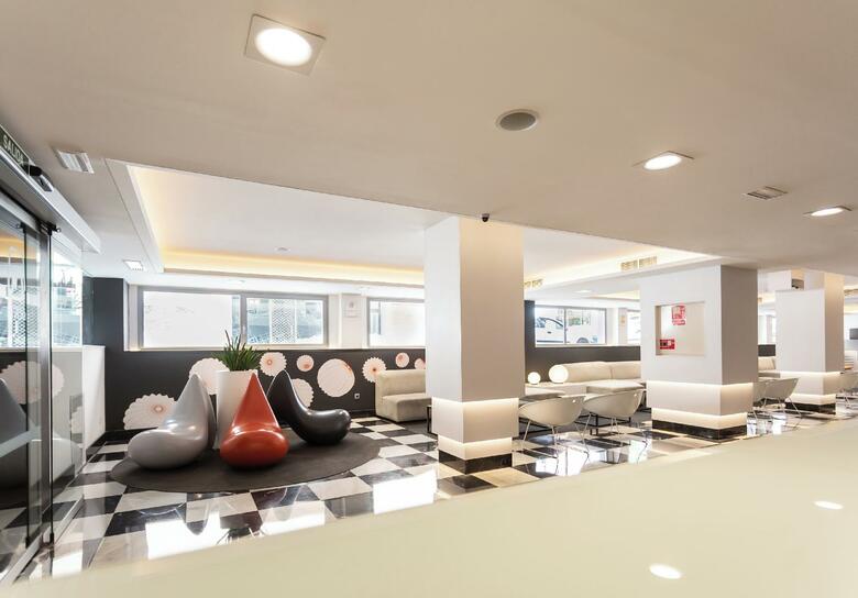 Hotel Monte Carmelo Sevilla