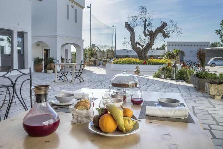 Hotel Masseria Le Mandorle