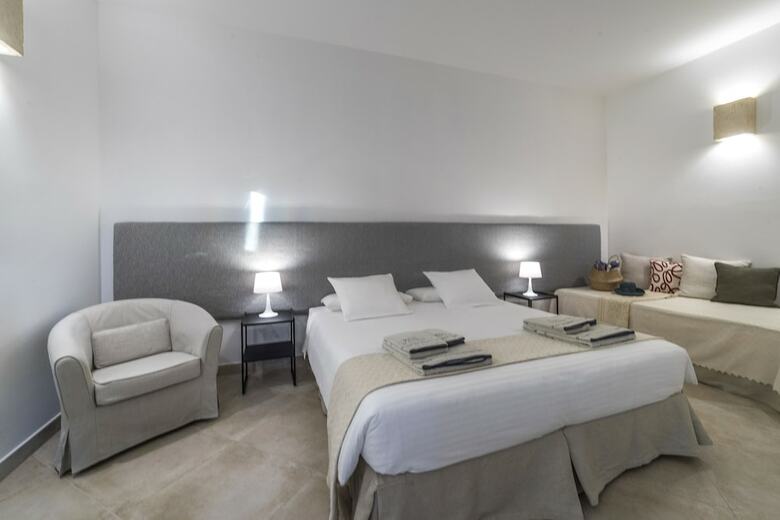 Hotel Masseria Le Mandorle
