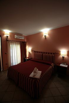 Welcome Airport Hotel