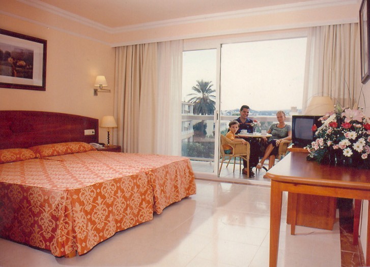 Aparthotel Paguera Beach