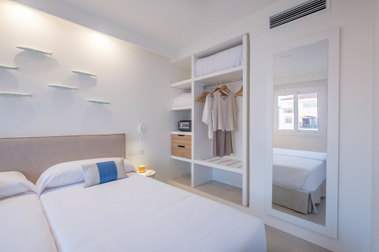 Apartamentos Carema Beach Menorca