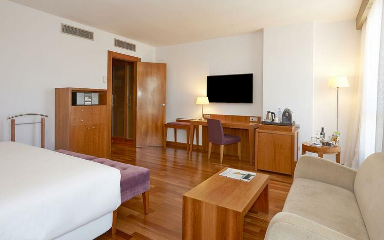 Hotel NH Ciudad De Almeria