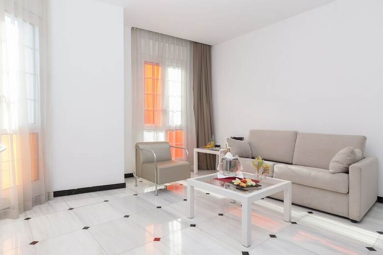 Hotel Urh Ciutat De Matar�