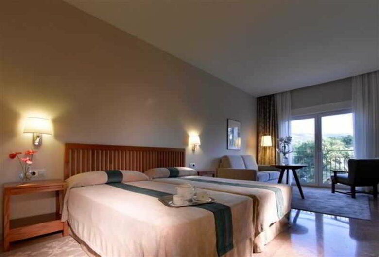 Hotel Parador De C�rdoba