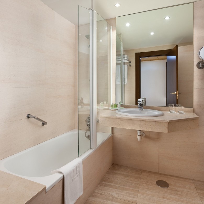 Hotel NH Imperial Playa