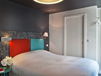 L Hotel De La Folie Mericourt