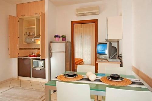 Apartments In Riccione 21400