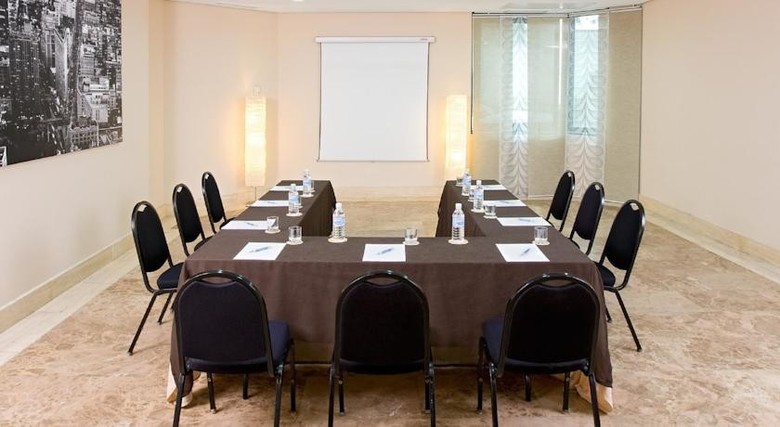 Aparthotel Las Rozas