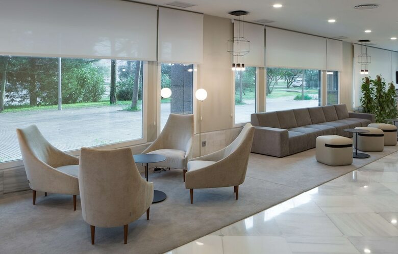 Hotel NH Madrid Barajas Airport