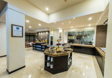 Hotel Courtyard By Marriott San Luis Potosi
