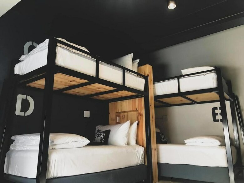 Blu Monkey Hub And Hotel Suratthani
