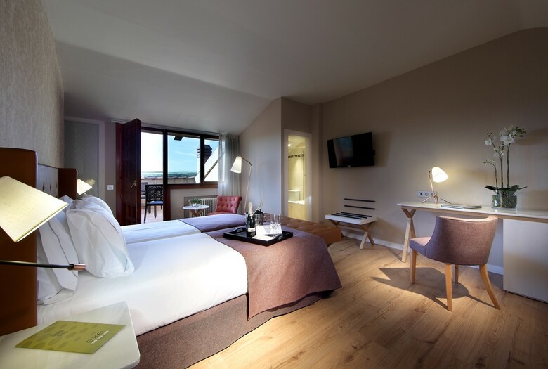 Hotel Exe Casa De Los Linajes