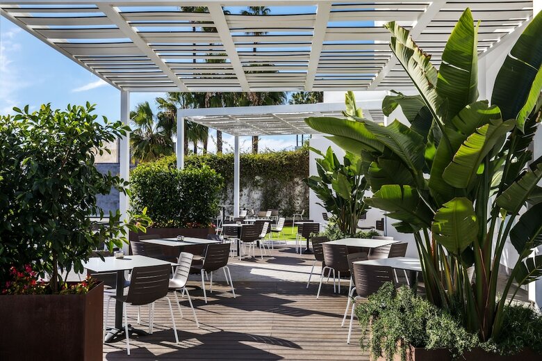 Hotel Barcel� Sevilla Renacimiento