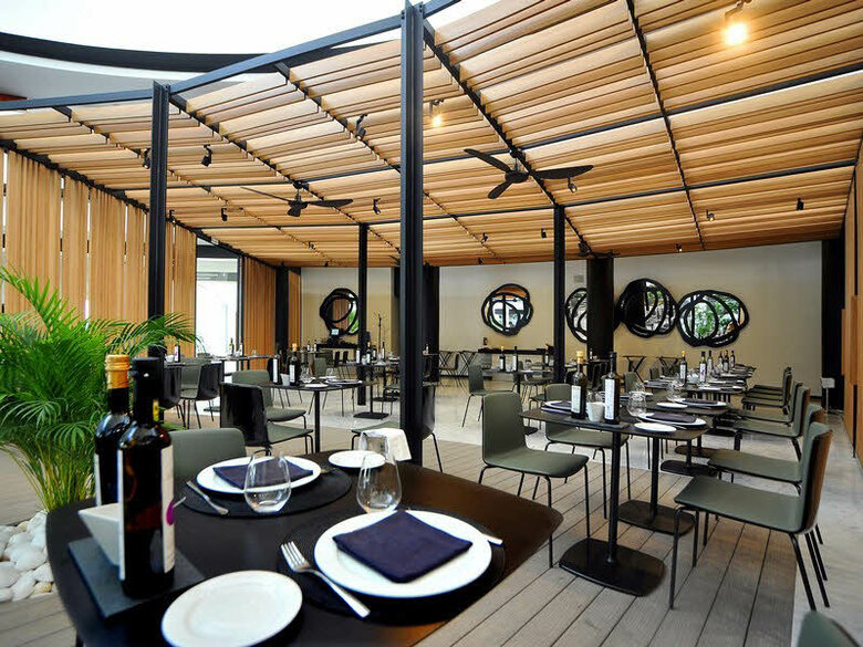 Hotel Barcel� Sevilla Renacimiento