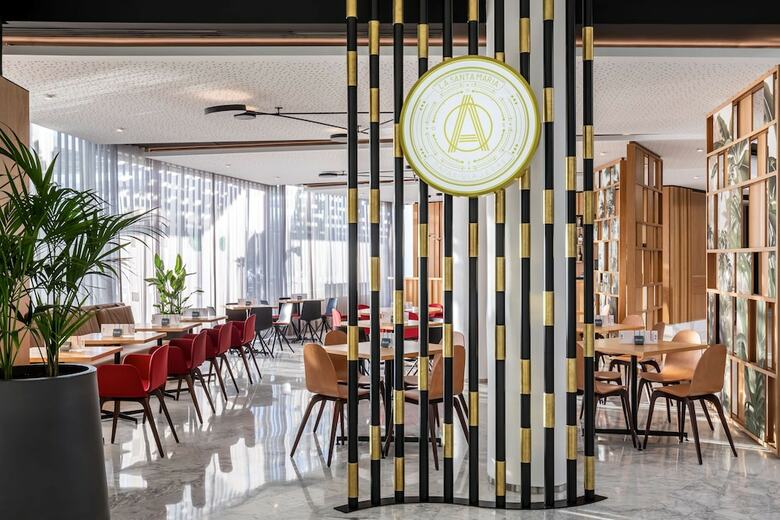 Hotel Barcel� Sevilla Renacimiento