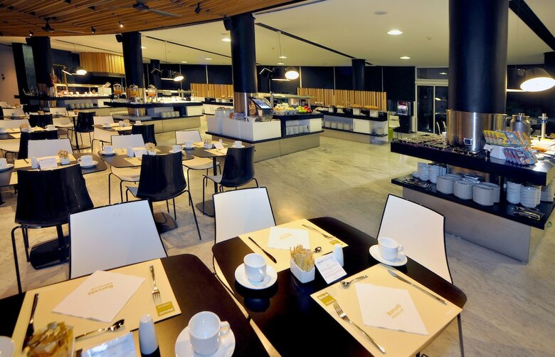 Hotel Barcel� Sevilla Renacimiento