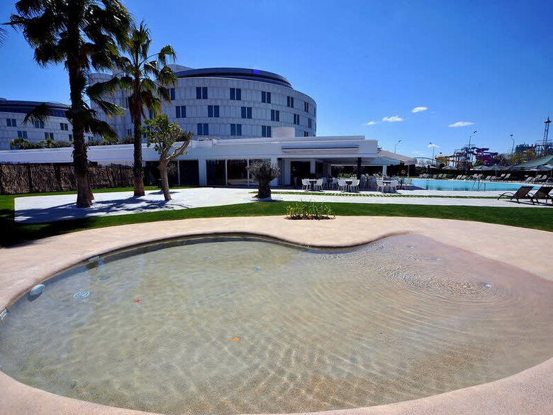 Hotel Barcel� Sevilla Renacimiento