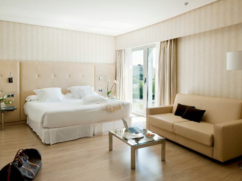 Hotel Barcel� Sevilla Renacimiento