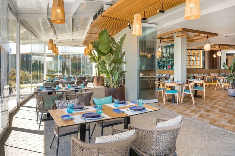 Hotel Barcel� Sevilla Renacimiento