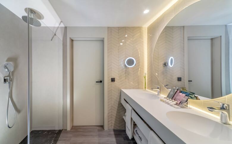 Hotel Barcel� Sevilla Renacimiento